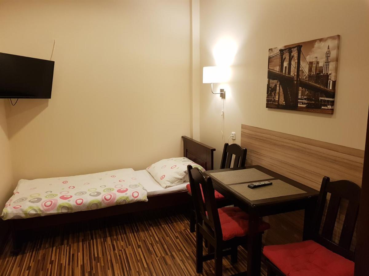 Aparthotel Marcus Bydgoszcz Esterno foto