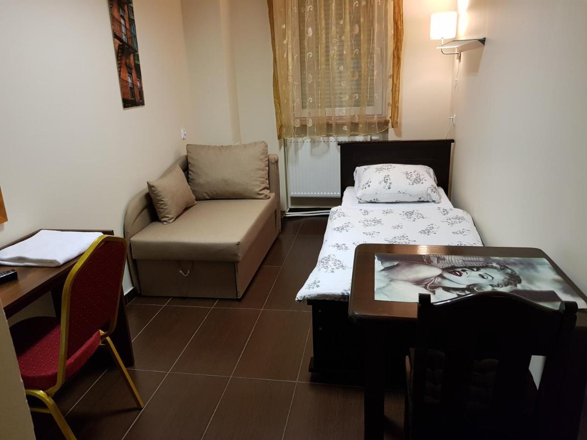 Aparthotel Marcus Bydgoszcz Esterno foto